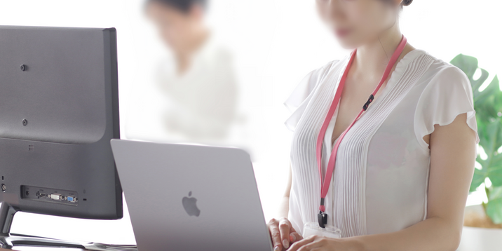 S子(26) T157 B84(D) W57 H82