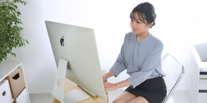 M子(31) T159 B88(F) W58 H87