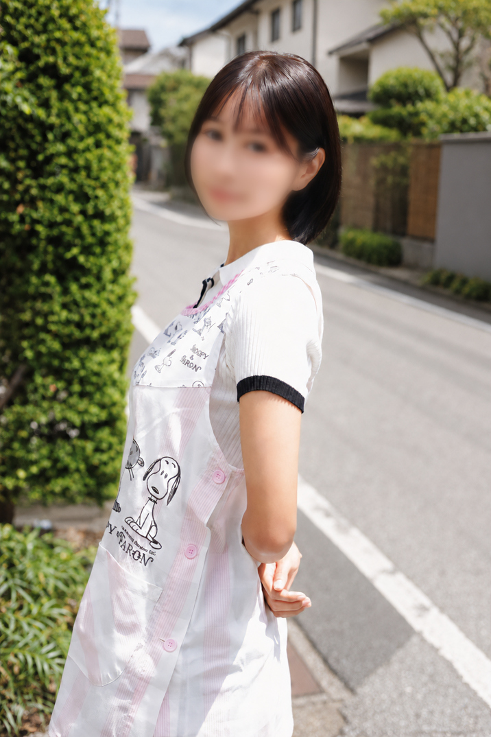 R子(26) T170 B84(D) W58 H90